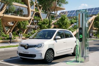 Twingo électrique avec boîte automatique EDC sur route
